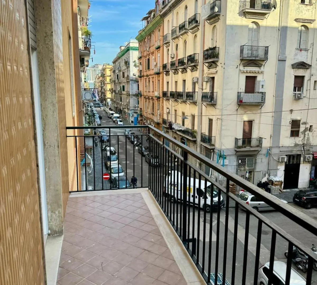 Guest house Punto House Ferrovia Hotel Naples Italy