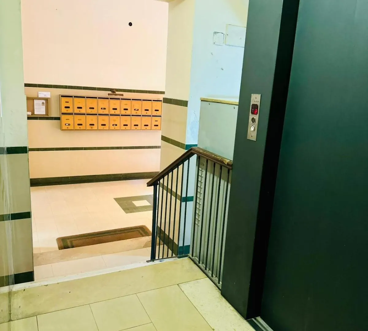 Punto House Ferrovia Hotel Naples Italy